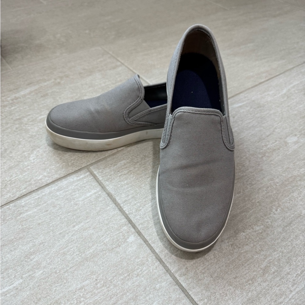 🌊Sperry Gray Slip-On Sneakers, 7🌊